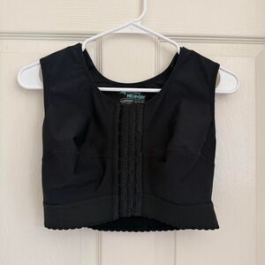 Arena Men's Black Vest